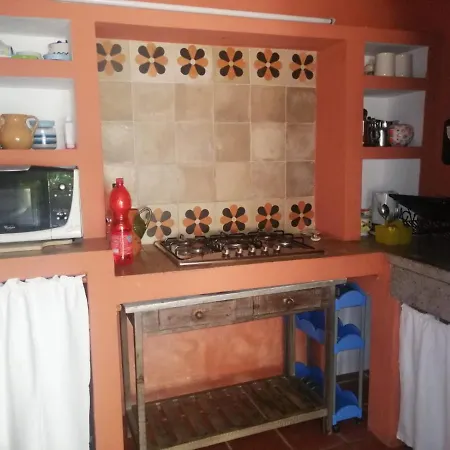 Willa Impeccable 6-bed In Luogosanto
